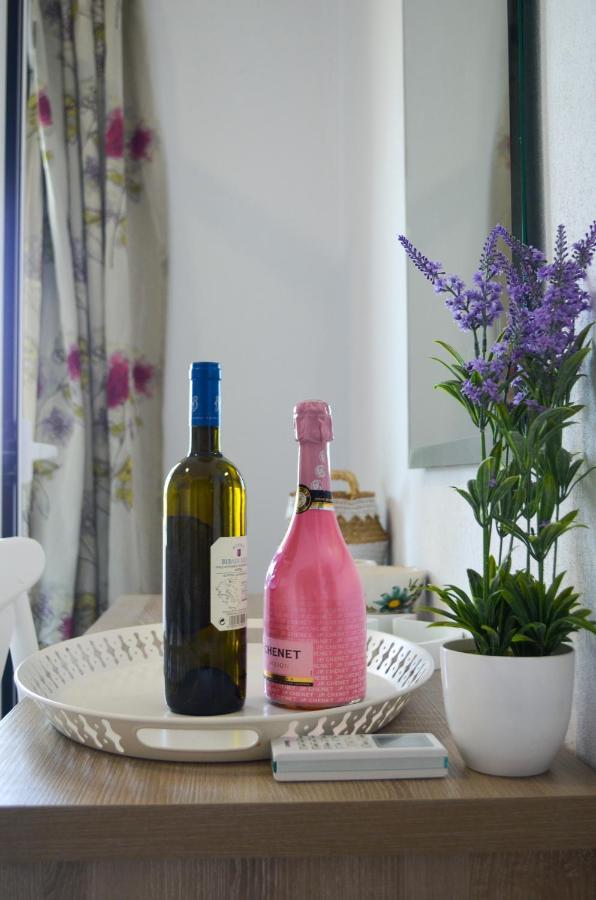 Villa Bloom Ahladiész Kültér fotó